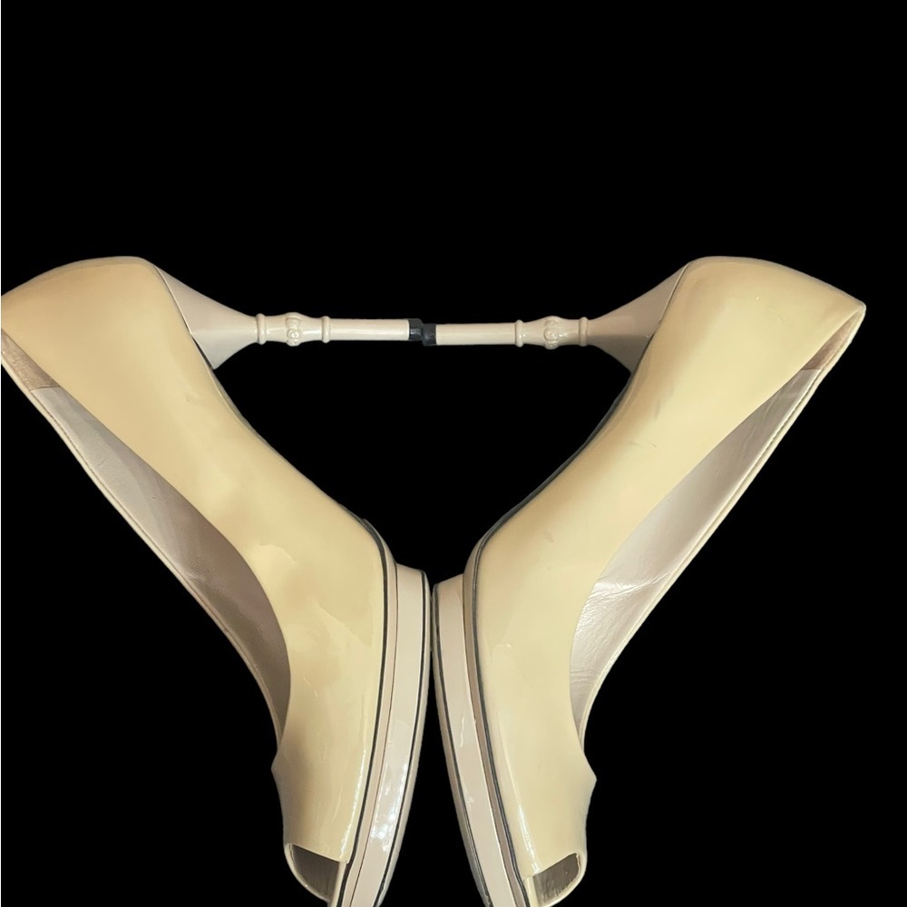 Gucci Bamboo Accent Patent Leather Pumps size  39.5 (9.5) - Picture 7 of 14
